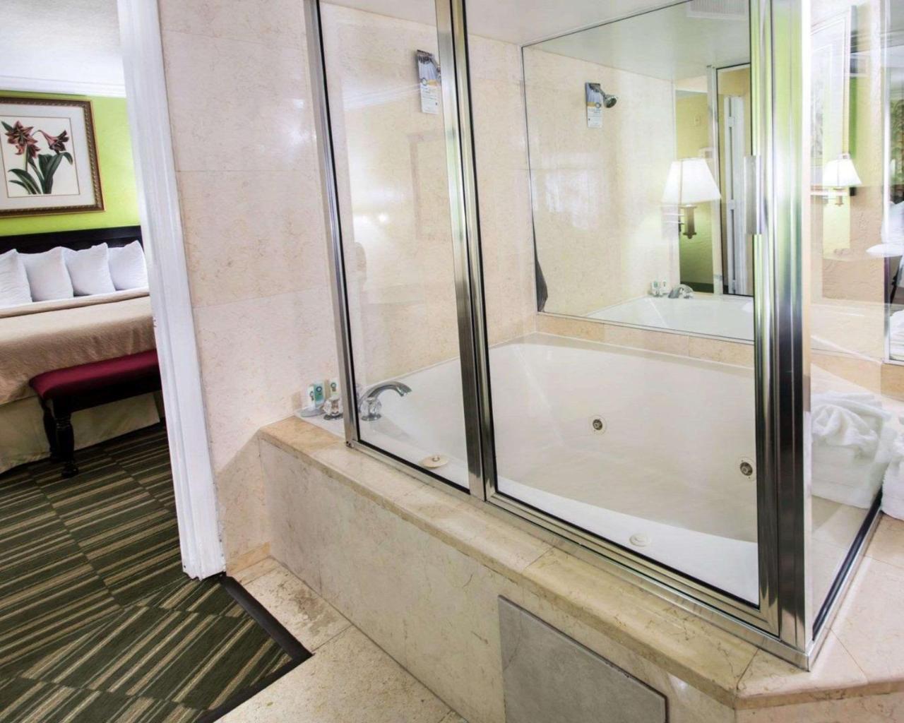 Quality Inn Ormond Beach Oceanfront Eksteriør bilde